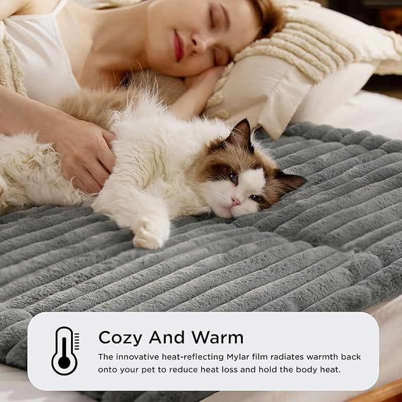 Bedsure Self Warming Pet Bed, Small Self Heating Pet Crate Pad, Thermal Extra Warm Mat Indoor & Outdoor, Non-Slip & Washable